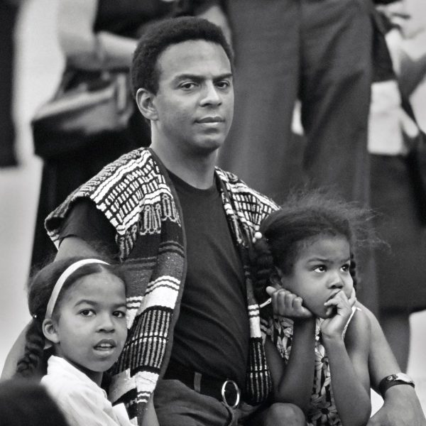 Andrew Young with Kids Washington, DC, USA --- Andrew Young with two girls during the Poor People's Campaign's Solidarity Day, at the Lincoln Memorial, June 19, 1968. The campaign begun when Martin Luther King was alive had consumed Andy Young's full time energies for six months. He is here close to the end of a long and sad journey begun in Quitman County, Mississippi, poorest county in the US. --- Image by © William James Warren/Science Faction/Corbis